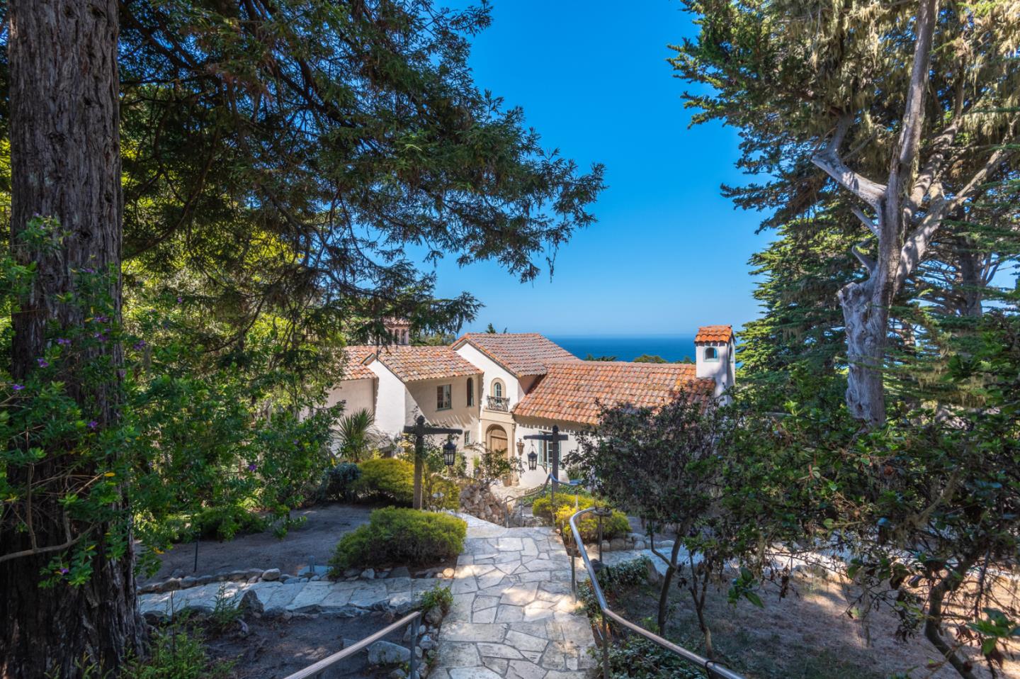 232 Highway 1, Carmel, CA 93923 4 Beds 4/1 Baths (Active