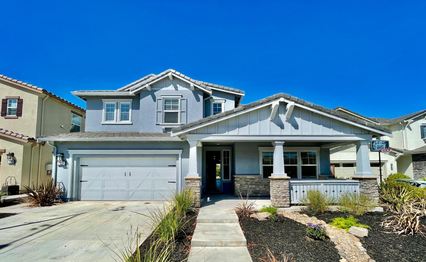 Detail Gallery Image 1 of 1 For 7221 Spumante Ct, Gilroy,  CA 95020 - 5 Beds | 4/1 Baths