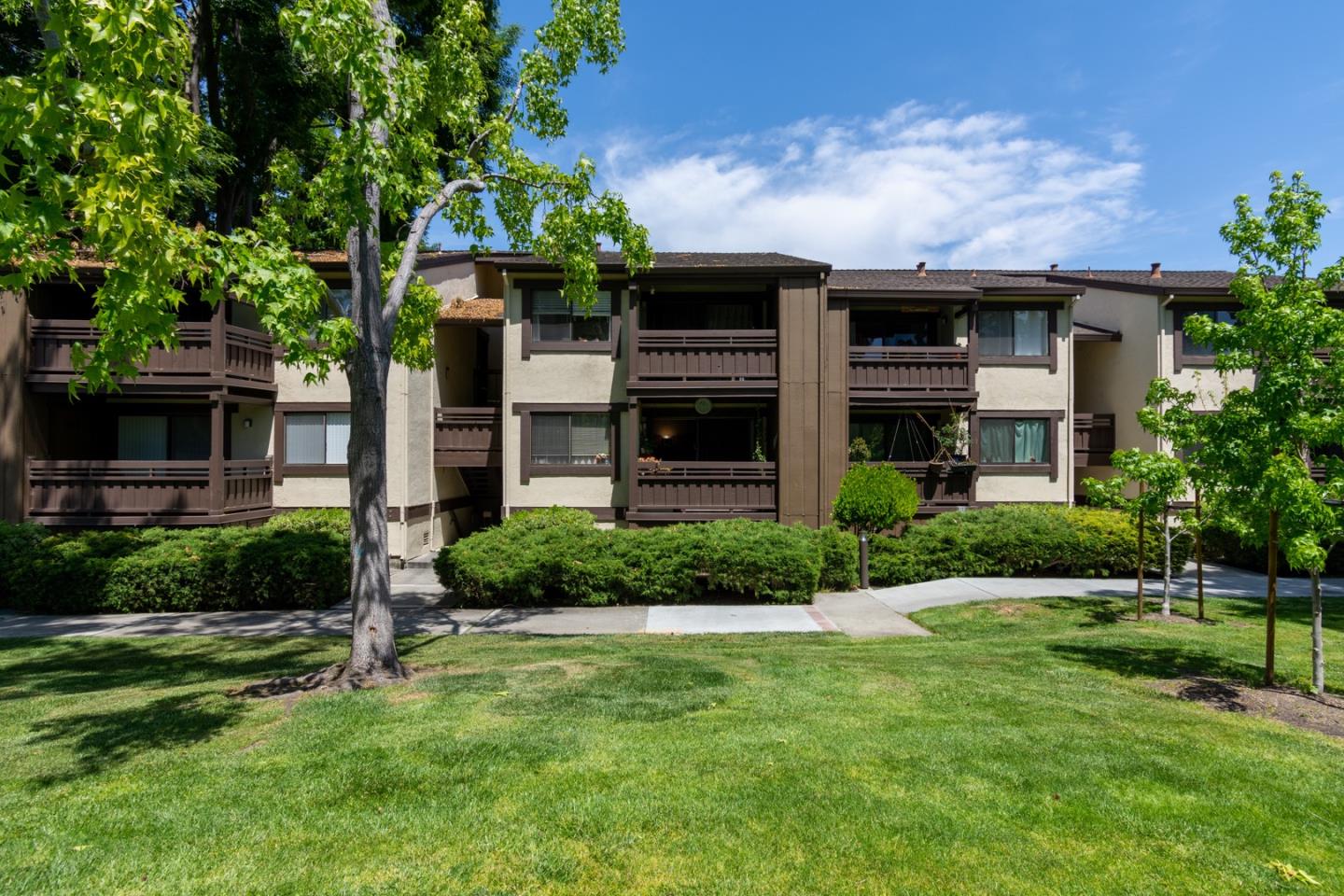 Palo Alto - Nichols Luxury Homes - Luxury Condominiums For Sale In Palo Alto Hills
