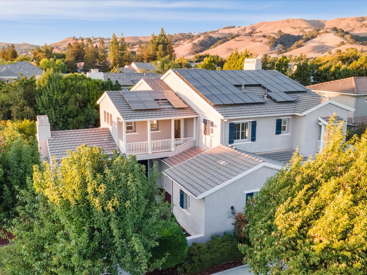 2075 Merlot Dr, Hill, CA 95037 5 Beds 4/1 Baths (Active) ML81907338 MLSL