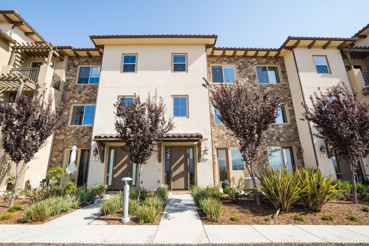 3052 San Jose Vineyard Ct 4, San Jose, CA 95136 4 Beds 3/1 Baths