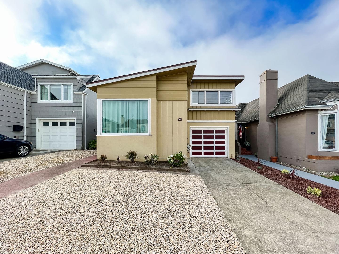 Detail Gallery Image 1 of 1 For 181 Westlawn Ave, Daly City,  CA 94015 - 3 Beds | 2 Baths