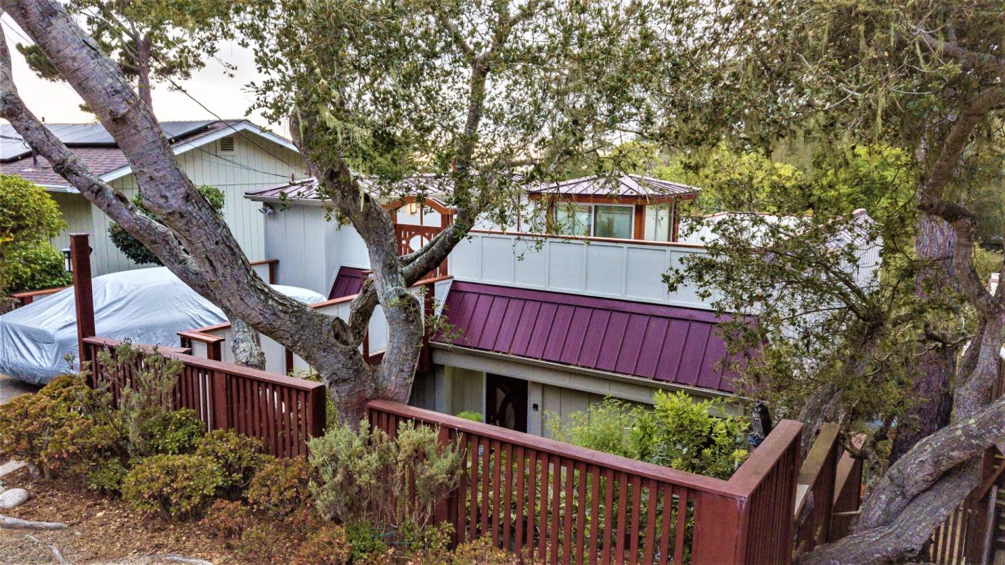 Detail Gallery Image 1 of 40 For 1104 Austin Ave, Pacific Grove,  CA 93950 - 4 Beds | 2 Baths