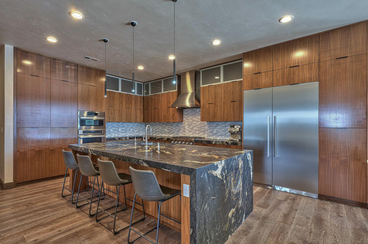 Detail Gallery Image 21 of 65 For 8729 Eagles Roost Rd, Salinas,  CA 93907 - 5 Beds | 6 Baths