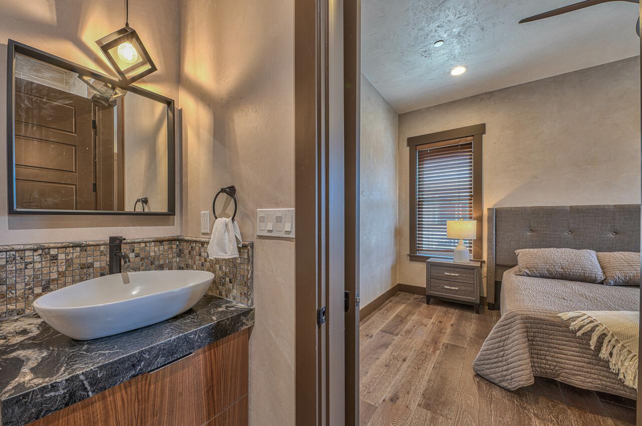 Detail Gallery Image 45 of 65 For 8729 Eagles Roost Rd, Salinas,  CA 93907 - 5 Beds | 6 Baths