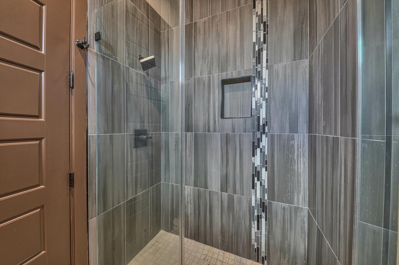 Detail Gallery Image 51 of 65 For 8729 Eagles Roost Rd, Salinas,  CA 93907 - 5 Beds | 6 Baths