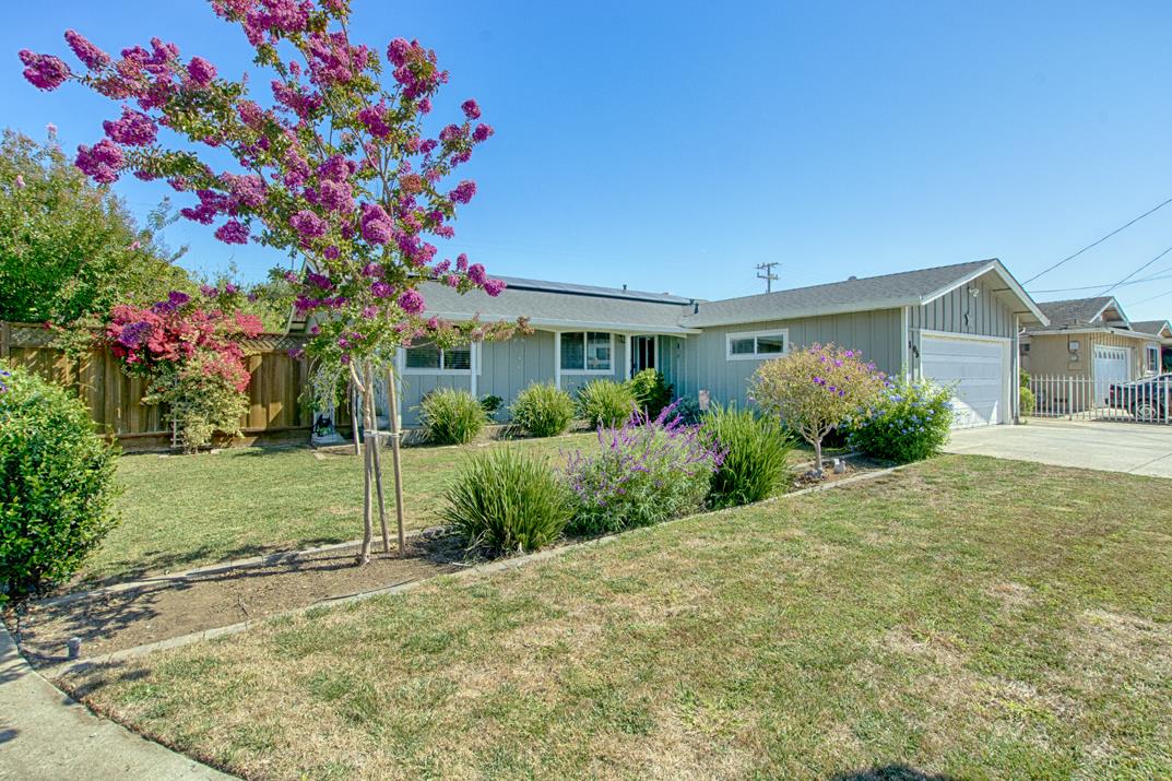 105 Jolon Dr, Watsonville, CA 95076 3 Beds 2 Baths (Sold