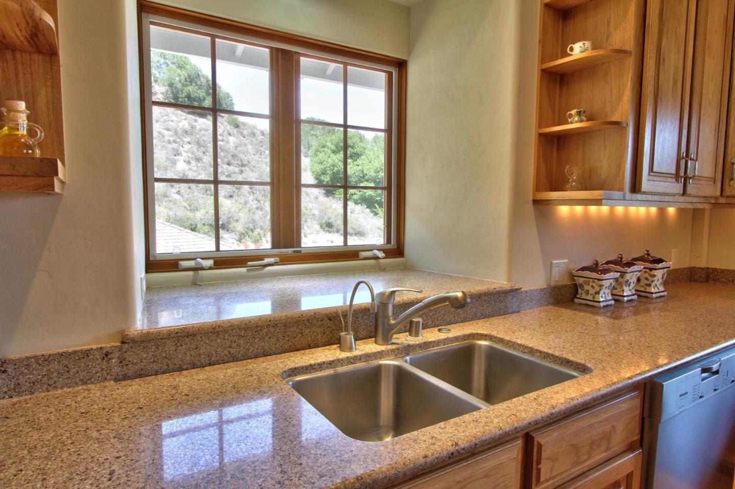 Detail Gallery Image 16 of 38 For 38 Calera Canyon Rd, Corral De Tierra,  CA 93908 - 3 Beds | 3/1 Baths