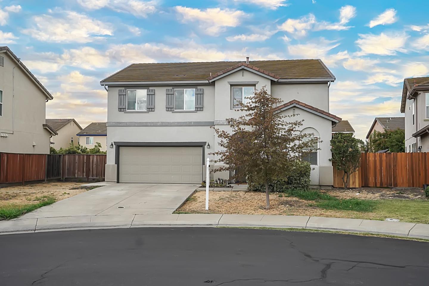 Detail Gallery Image 1 of 26 For 2518 Fred Russo Ct, Stockton,  CA 95212 - 4 Beds | 2/1 Baths