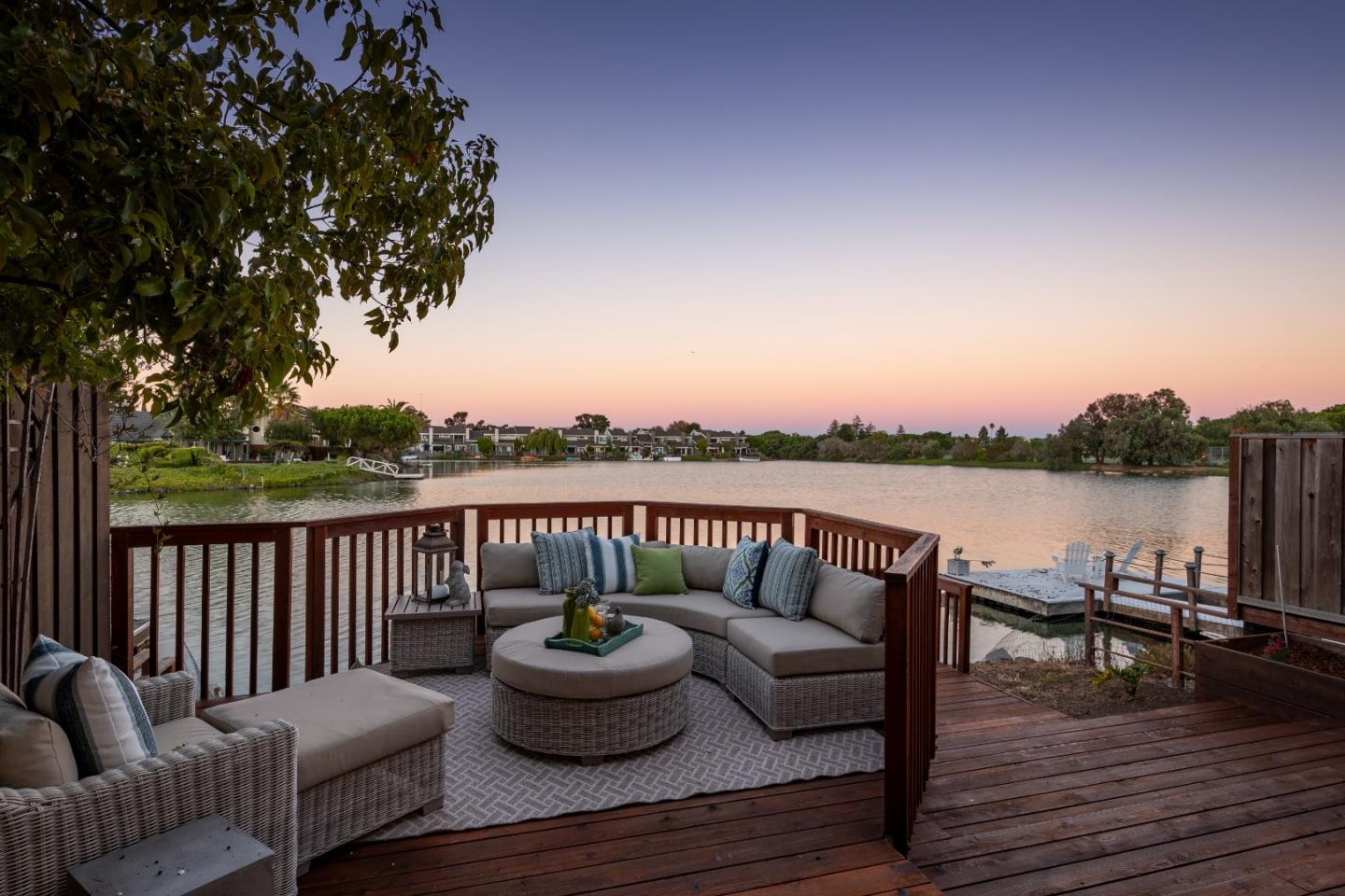 435 Bark Dr, Redwood Shores, CA 94065 3 Beds 2/1 Baths (Sold) ML81908993 MLSL