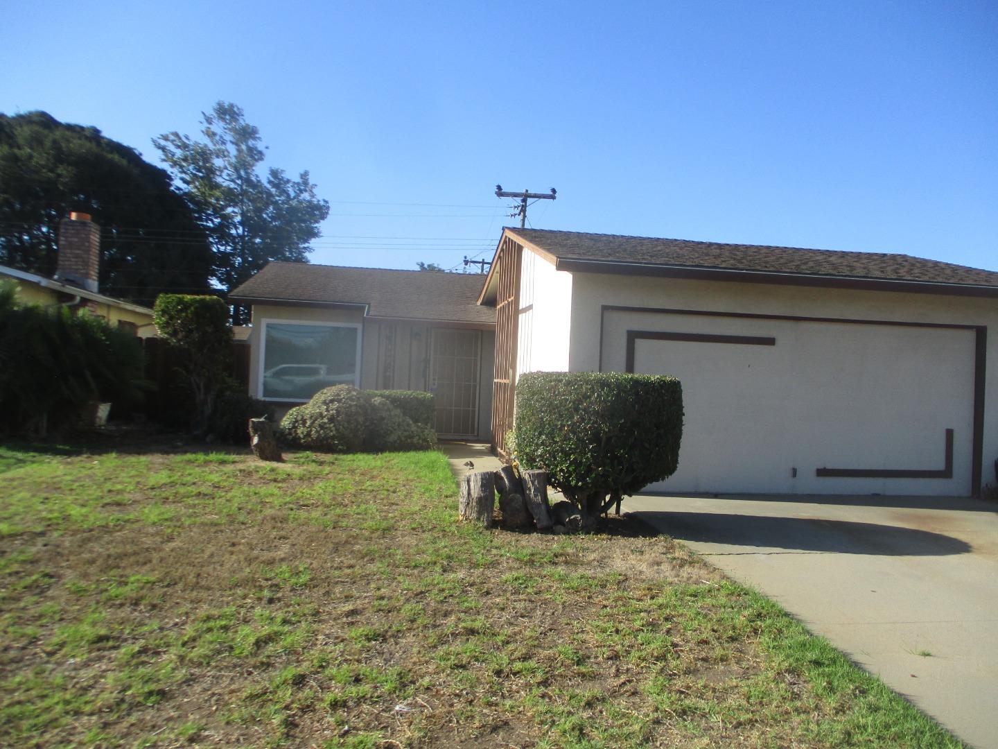 Detail Gallery Image 1 of 1 For 442 E Alvin Dr, Salinas,  CA 93906 - 3 Beds | 1/1 Baths
