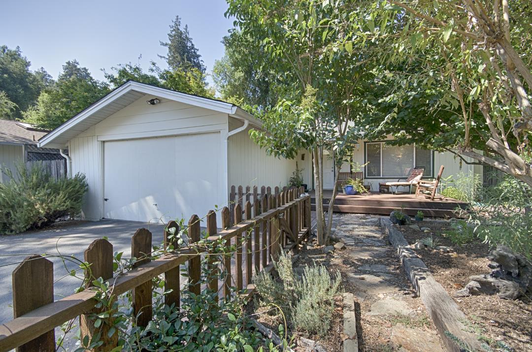 375 Woodland Dr, Ben Lomond, CA 95005 2 Beds 1 Baths (Sold