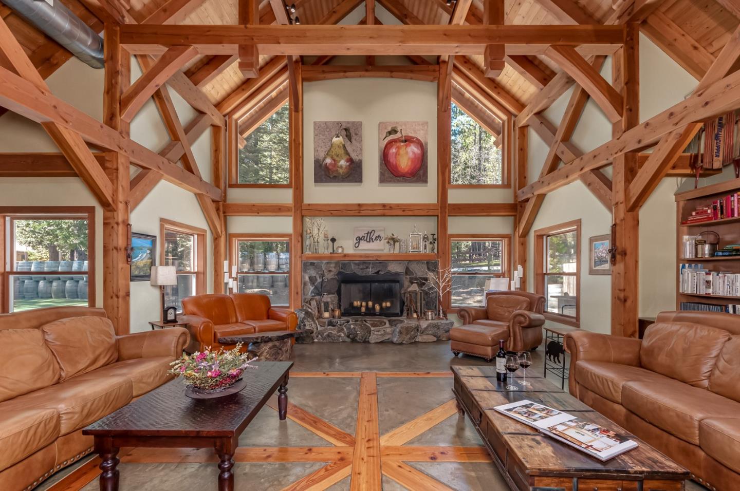 Photo of 1343 Oak Cir in Arnold, CA