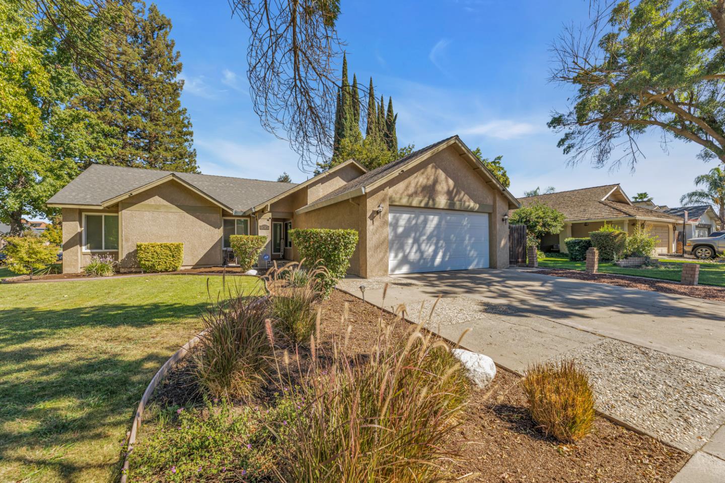 Detail Gallery Image 1 of 1 For 2920 Zarand Dr, Modesto,  CA 95355 - 3 Beds | 2 Baths