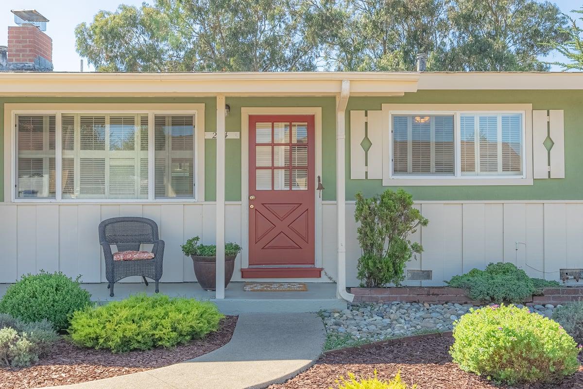 254 Modern Ln, Marina, CA 93933 3 Beds 2 Baths (Sold) ML81909391