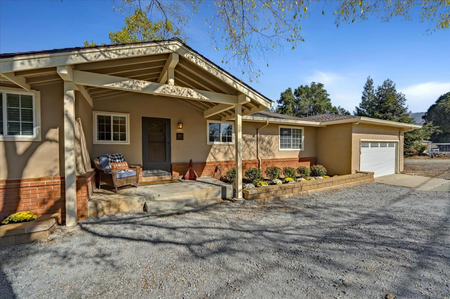 2015 Church Ave, San Martin, CA 95046 3 Beds 2/1 Baths (Sold