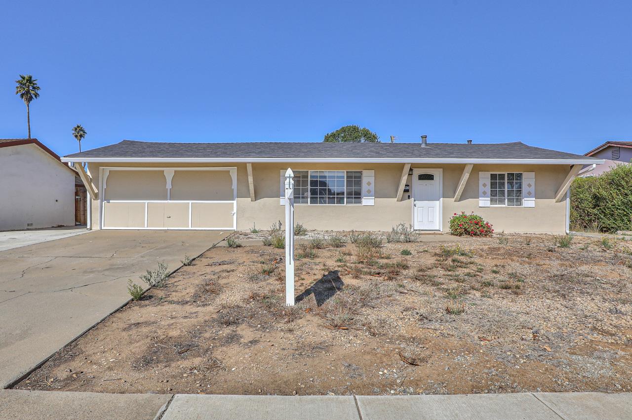 Detail Gallery Image 1 of 1 For 293 Pingree Way, Salinas,  CA 93906 - 4 Beds | 1/1 Baths