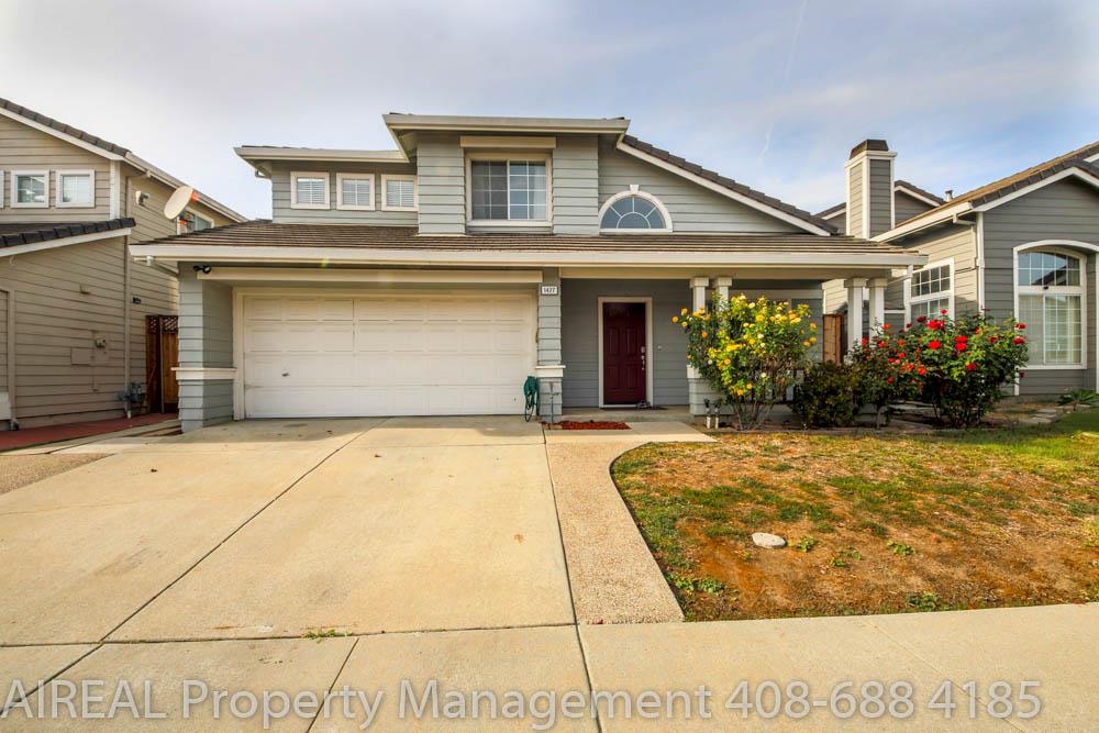 Detail Gallery Image 1 of 1 For 1427 Chavez Way, San Jose,  CA 95131 - 4 Beds | 2/1 Baths