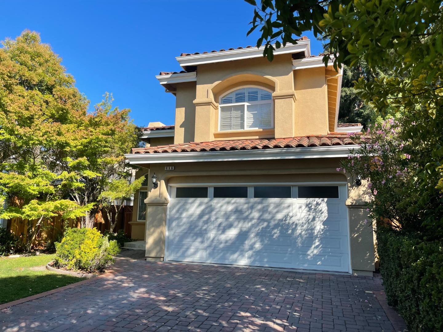 Detail Gallery Image 1 of 1 For 866 Colorado Ave, Palo Alto,  CA 94303 - 5 Beds | 3/1 Baths