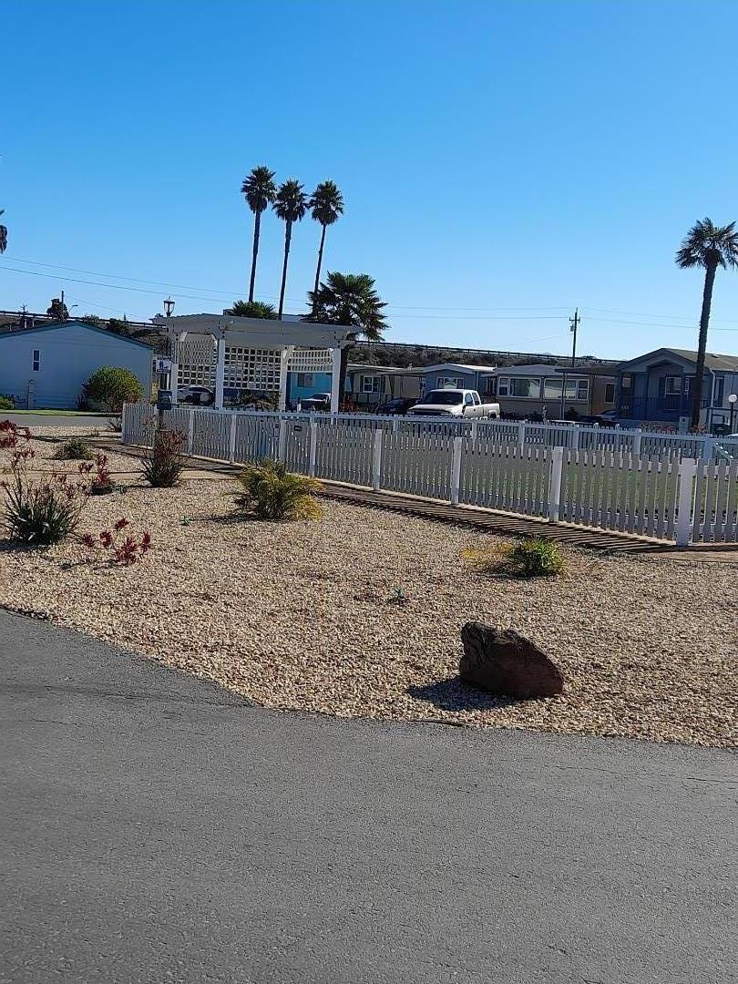 12350 Christensen 17, Salinas, CA 93907 2 Beds 2 Baths (Active