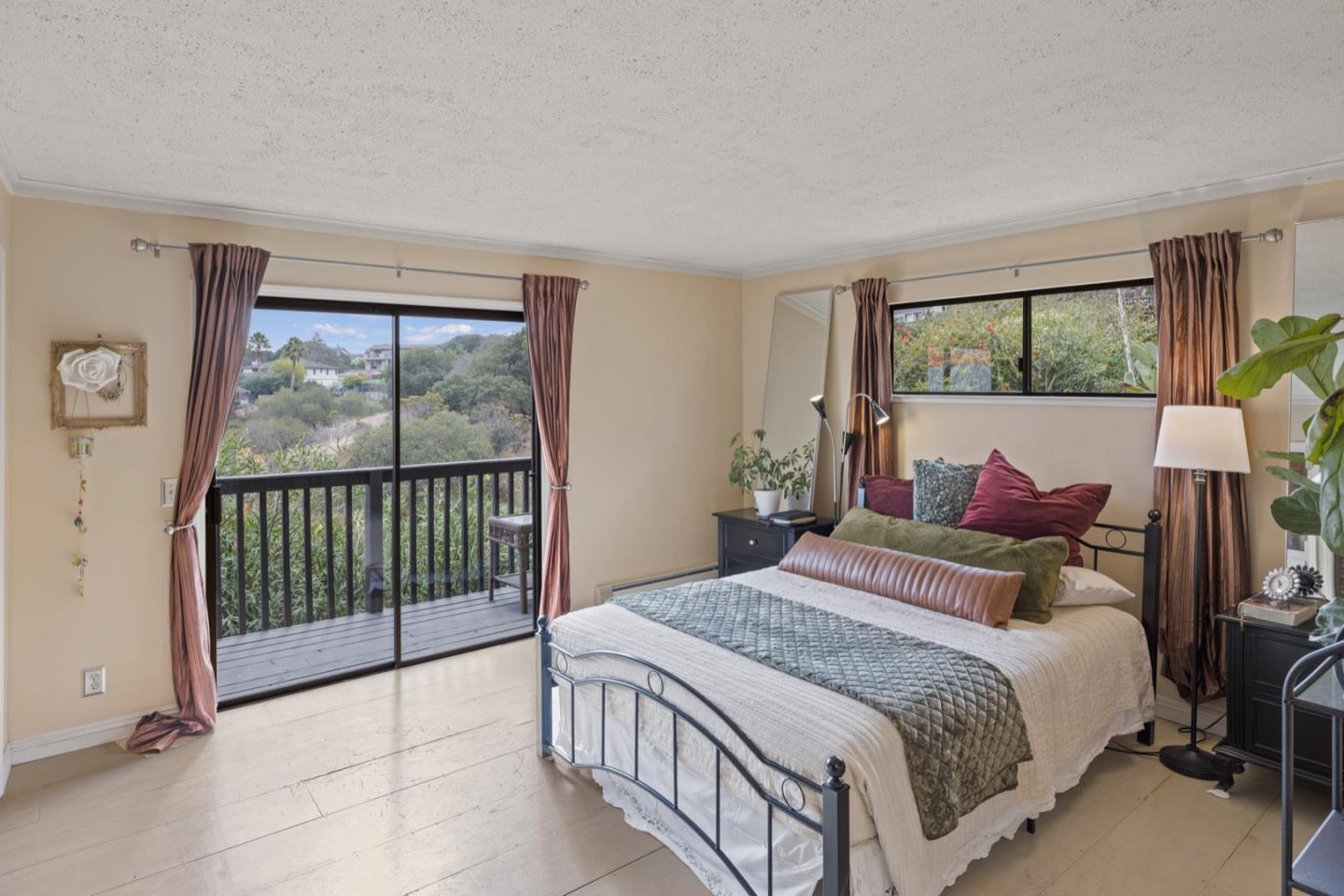Detail Gallery Image 16 of 50 For 22607 Black Mountain Rd, Salinas,  CA 93908 - 3 Beds | 3/1 Baths