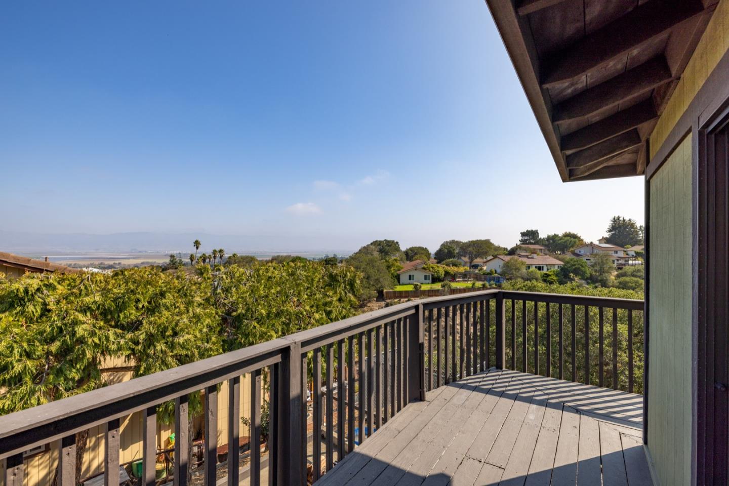 Detail Gallery Image 32 of 50 For 22607 Black Mountain Rd, Salinas,  CA 93908 - 3 Beds | 3/1 Baths