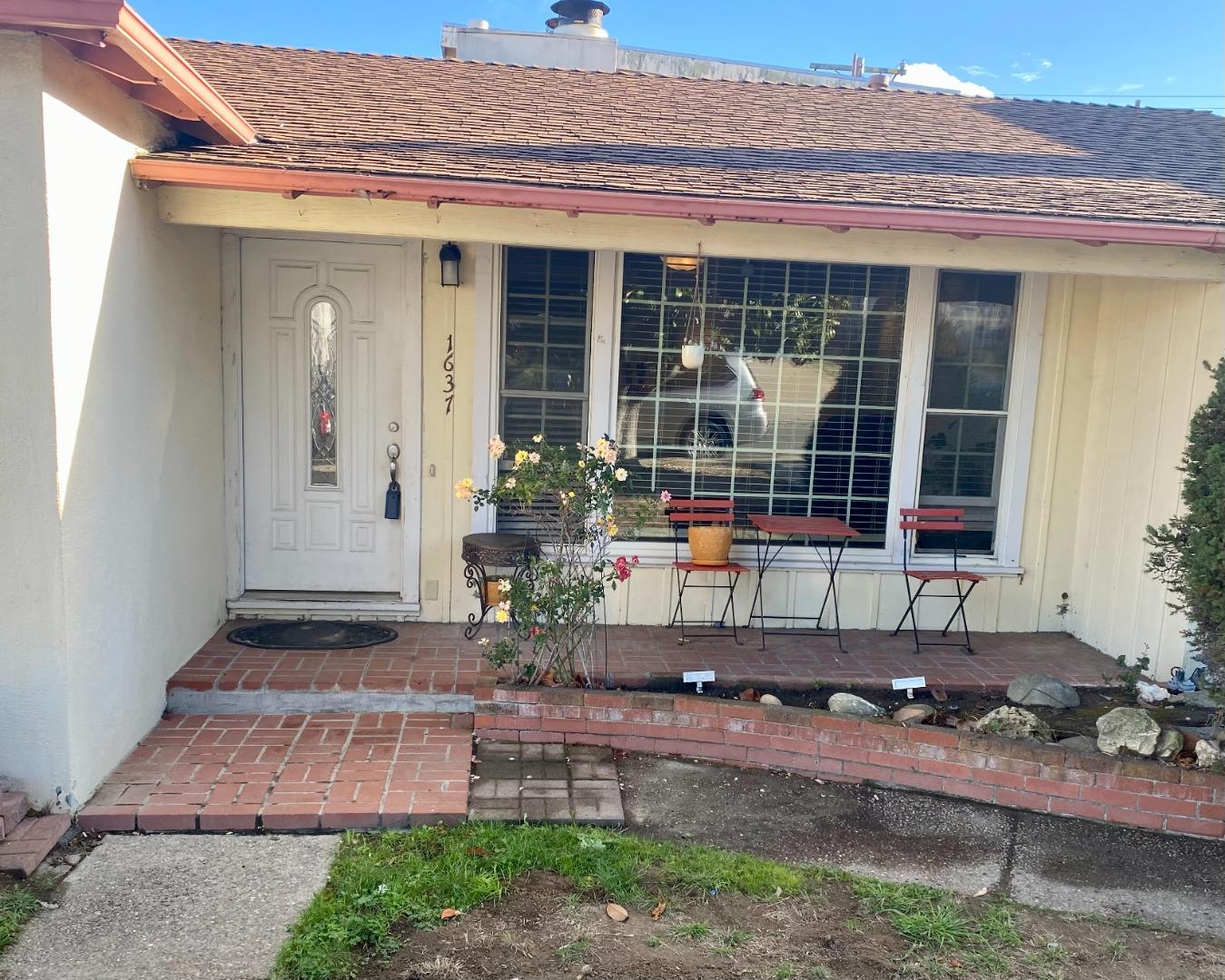 This is a 3 bedroom / 2 Bath home with lots of potential. The back of the house has a spacious unit with a bathroom, but no kitchen. This unit has a separate entryway that can be accessed from the street. Great Bay Hill neighborhood location, and is within walking distance to the shopping center. Centrally located with easy access to highways 280 and 101, as well as 10 minutes from SF Airport.