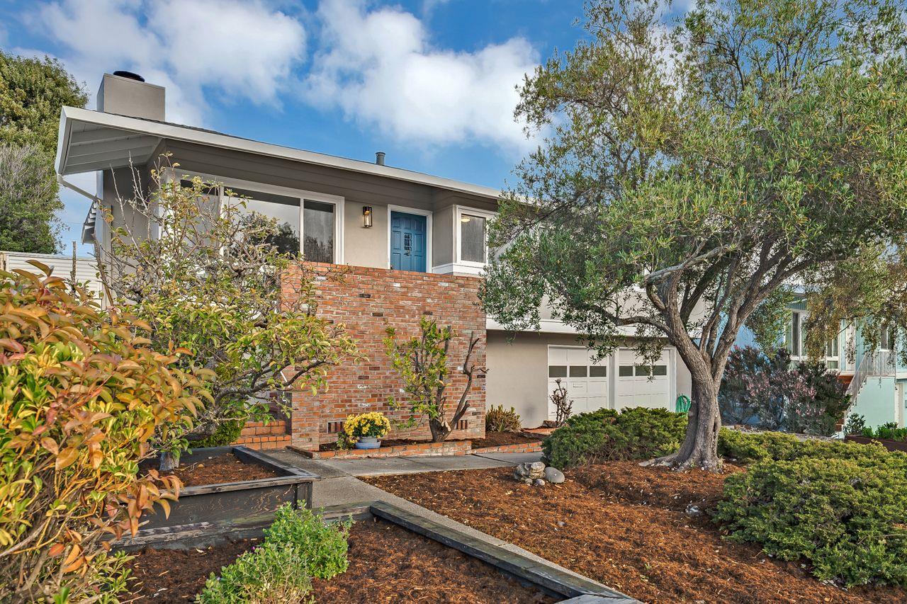 Detail Gallery Image 1 of 1 For 1126 Oakwood Dr, Millbrae,  CA 94030 - 3 Beds | 2/1 Baths