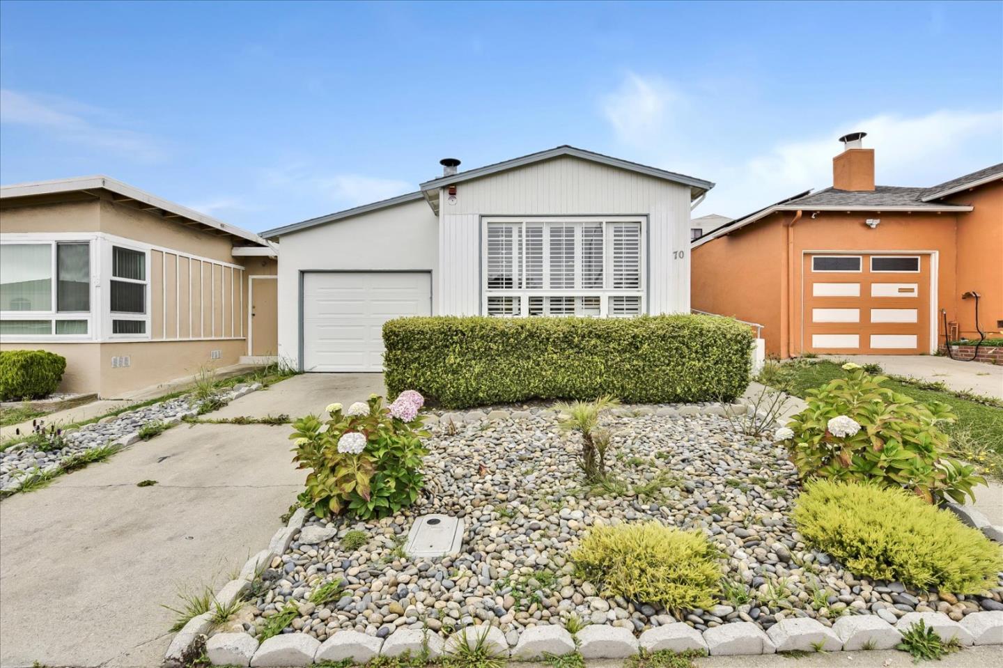 Detail Gallery Image 1 of 1 For 70 Monterey Dr, Daly City,  CA 94015 - 3 Beds | 1 Baths