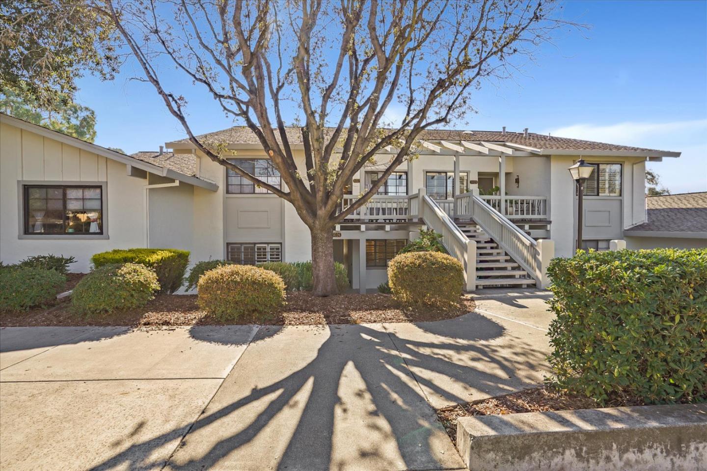 Detail Gallery Image 1 of 1 For 5026 Cribari Vale #5026,  San Jose,  CA 95135 - 2 Beds | 2 Baths