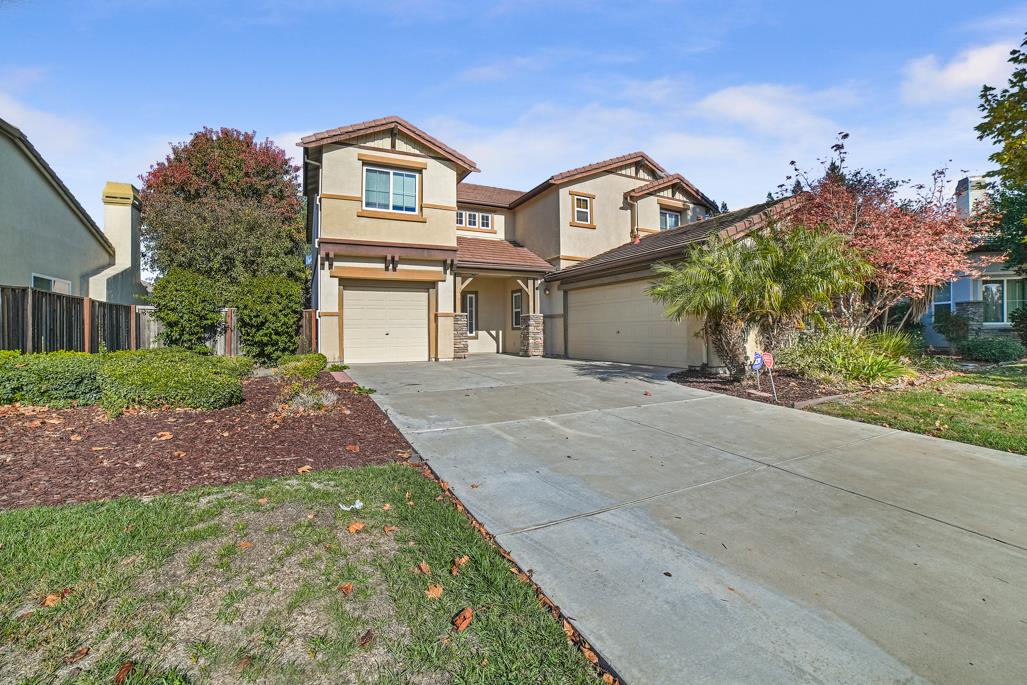 5311 Hennessey Dr, Stockton, CA 95219
