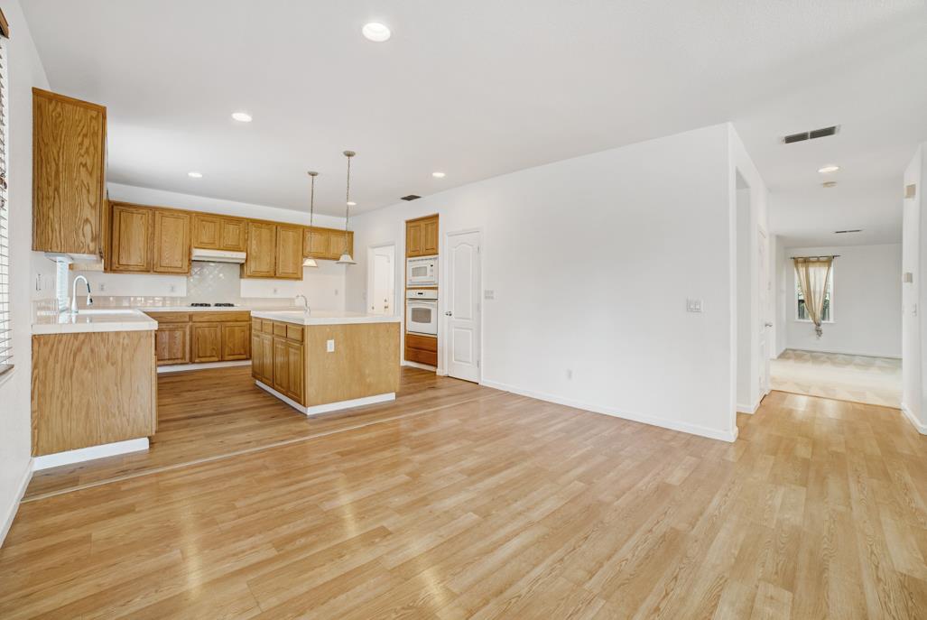 5311 Hennessey Dr, Stockton, CA 95219 photo 11