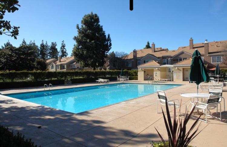 Detail Gallery Image 1 of 17 For 6966 Gregorich Dr #C,  San Jose,  CA 95138 - 2 Beds | 2/1 Baths