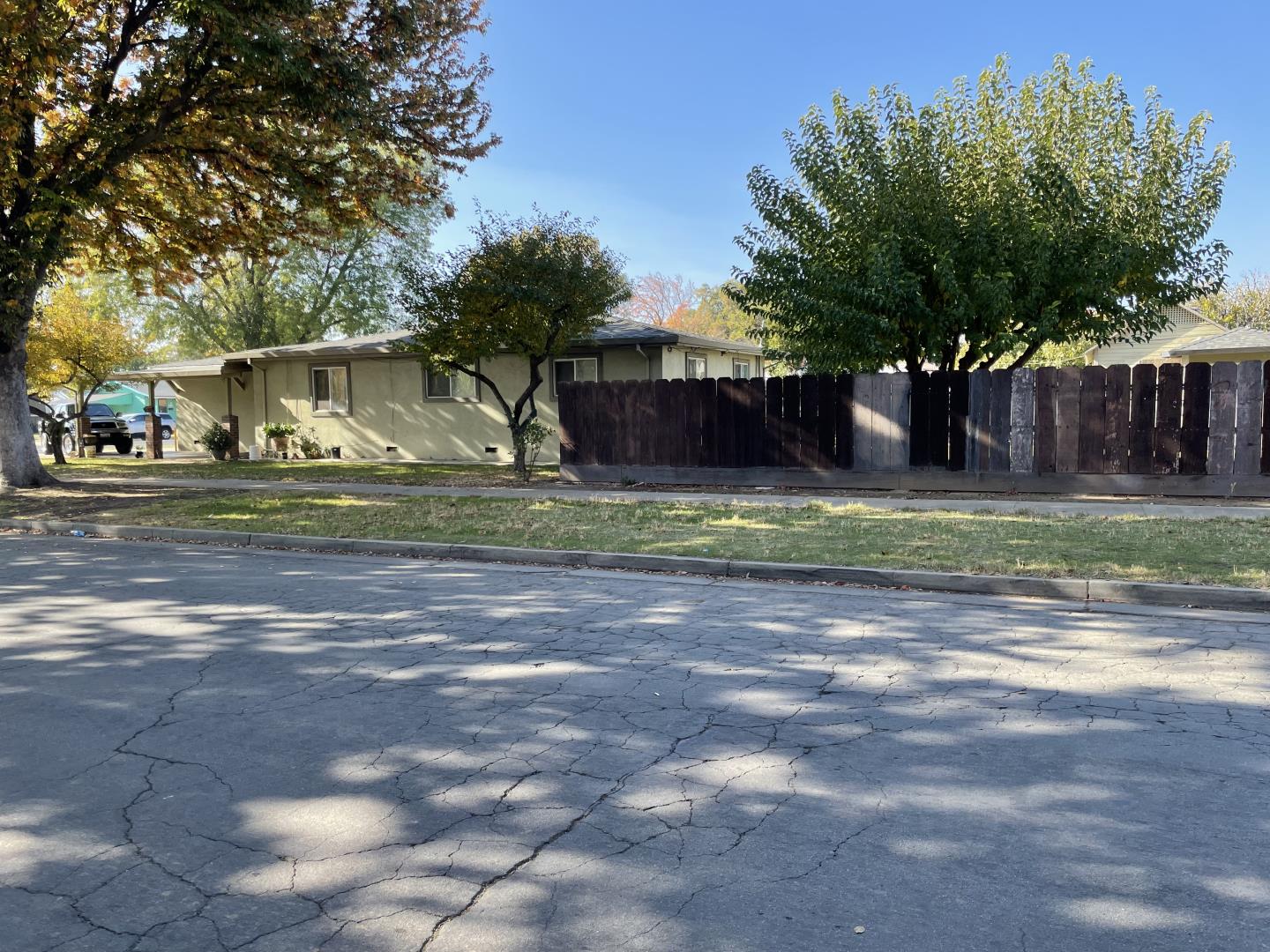Photo of 1205 W 11th St in Merced, CA