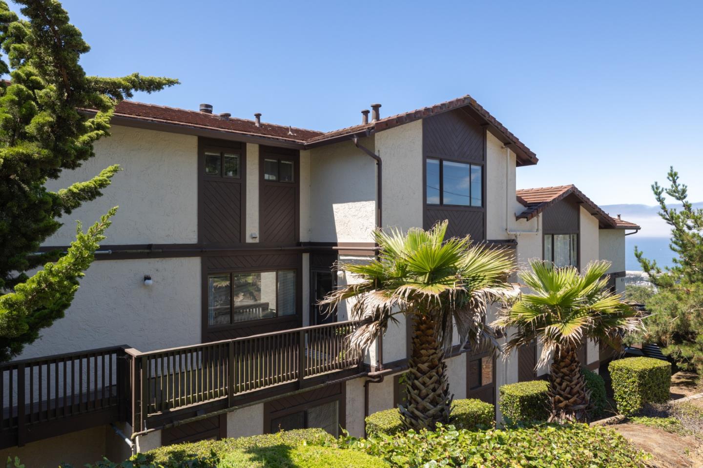 Detail Gallery Image 1 of 1 For 504 Monterey Rd #L,  Pacifica,  CA 94044 - 2 Beds | 1/1 Baths