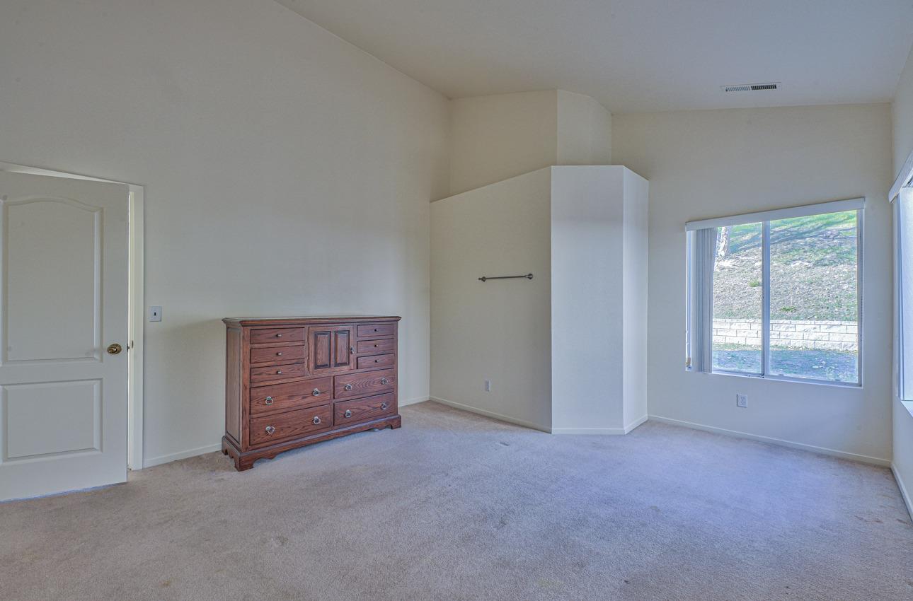 Detail Gallery Image 18 of 36 For 25238 Azalea Ct, Salinas,  CA 93908 - 3 Beds | 2 Baths