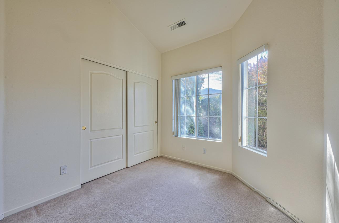Detail Gallery Image 23 of 36 For 25238 Azalea Ct, Salinas,  CA 93908 - 3 Beds | 2 Baths