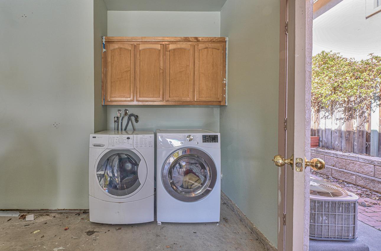 Detail Gallery Image 29 of 36 For 25238 Azalea Ct, Salinas,  CA 93908 - 3 Beds | 2 Baths