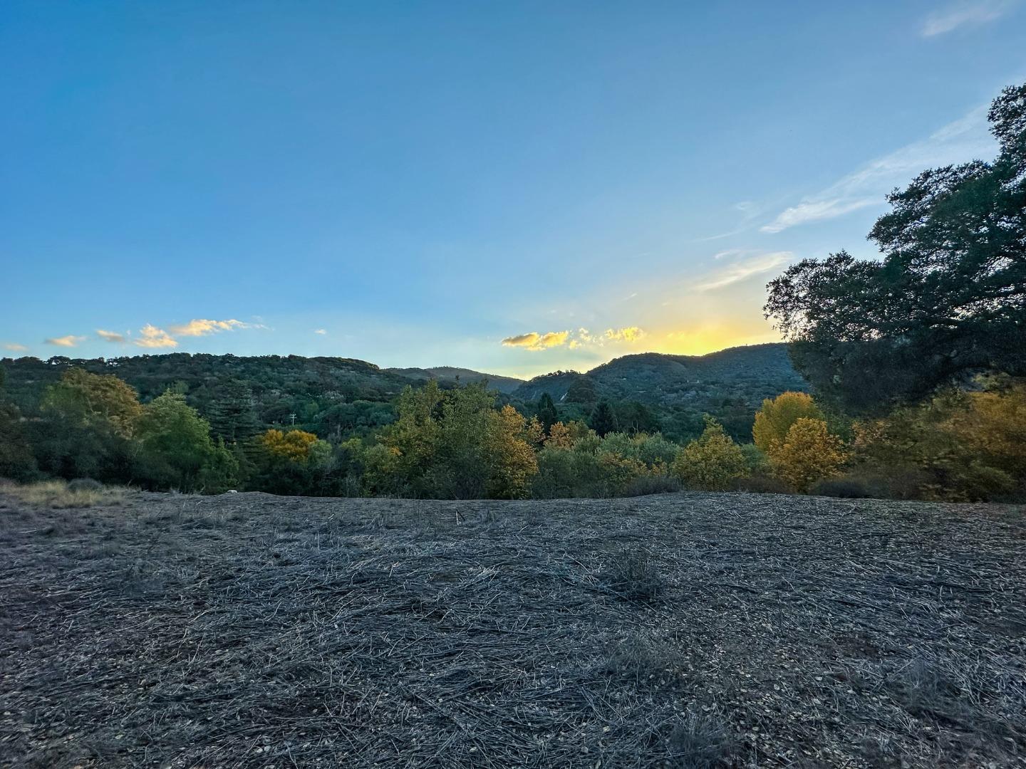 Detail Gallery Image 5 of 10 For 77 E Carmel Valley Rd, Carmel Valley,  CA 93924 - – Beds | – Baths