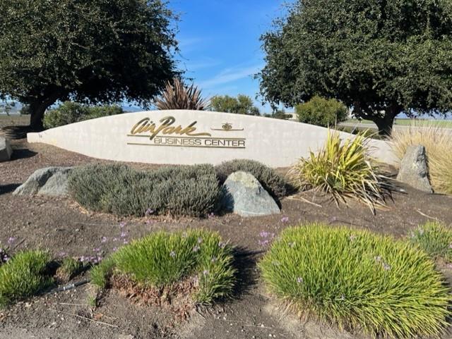 Photo of 1810 Airway Dr in Hollister, CA