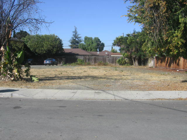 2148 REINERT Road, MOUNTAIN VIEW, California 94043, ,Lots And Land,For Sale,REINERT Road,40966562