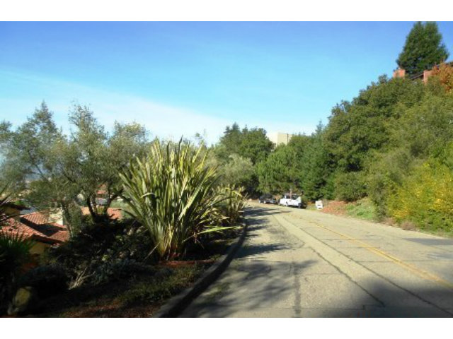 0 SKYLINE Boulevard, OAKLAND, California 94611, ,Lots And Land,For Sale,SKYLINE Boulevard,40966485