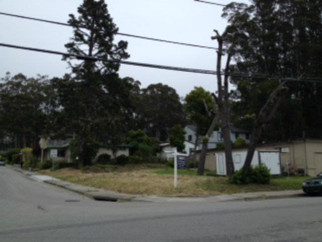 0 Alhambra Avenue, EL GRANADA, California 94018, ,Lots And Land,For Sale,Alhambra Avenue,40966473