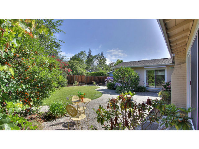 7675 Erin Way Cupertino Ca 95014 1 499 888 Www Dreamsbytheyard